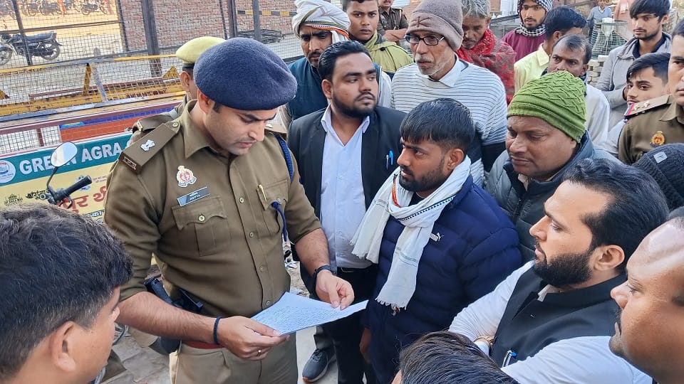 Businessman dies in police custody: No action taken for 20 hours policemen kept moving his son