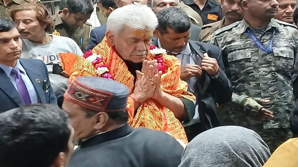 Lieutenant Governor of Jammu and Kashmir visited Bankebihari; said this about the religious city