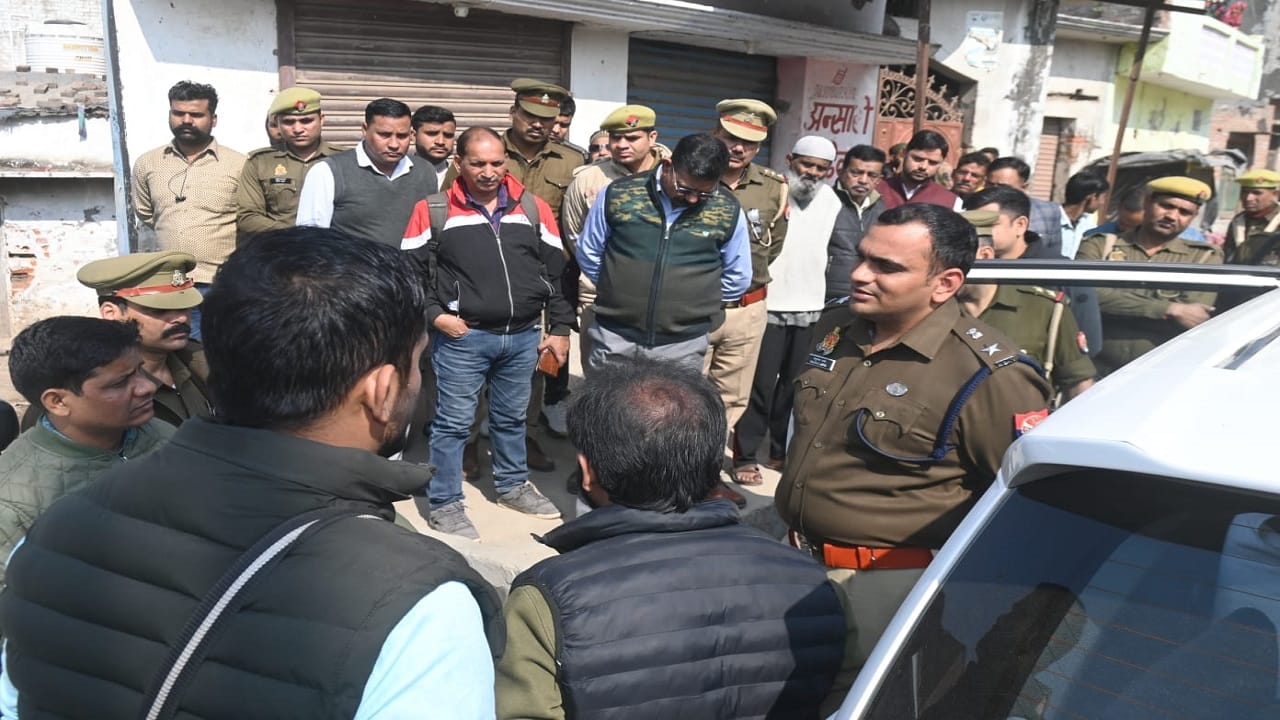 Bareilly Blast More than 150 illegal factories in a densely populated area 20 thousand citizens living on