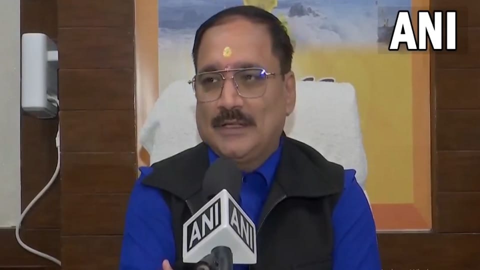 Delhi Election Result 2025 Delhi Vidhan Sabha Chunav Result Update in Hindi BJP AAP