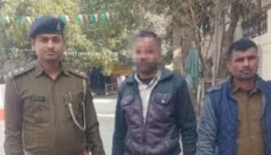 Bihar News: Police arrested the son who was absconding after the murder of his father in Gopalganj.