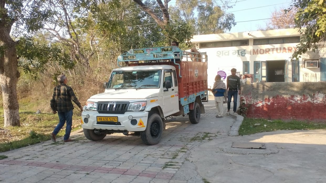 Inhuman treatment with an elderly mother in Jhajjar, son beat her to death; video goes viral