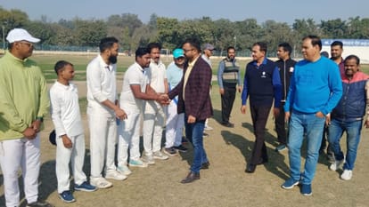 Sport News Today Back to back two goals in football West Bengal beat Banaras