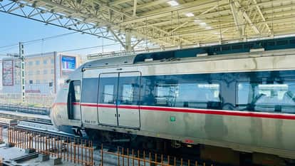 Meerut: Obscene Video of Couple Goes Viral Inside Rapid Rail Between Meerut and Delhi