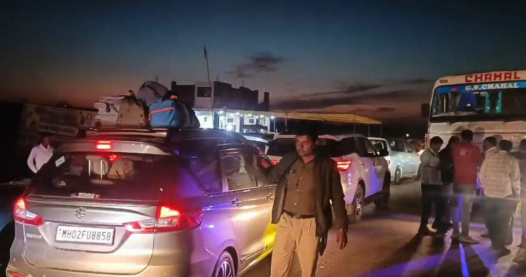 Mahakumbh Traffic news Long Traffic Jams on Katni Maihar and Rewa Routes to Prayagraj