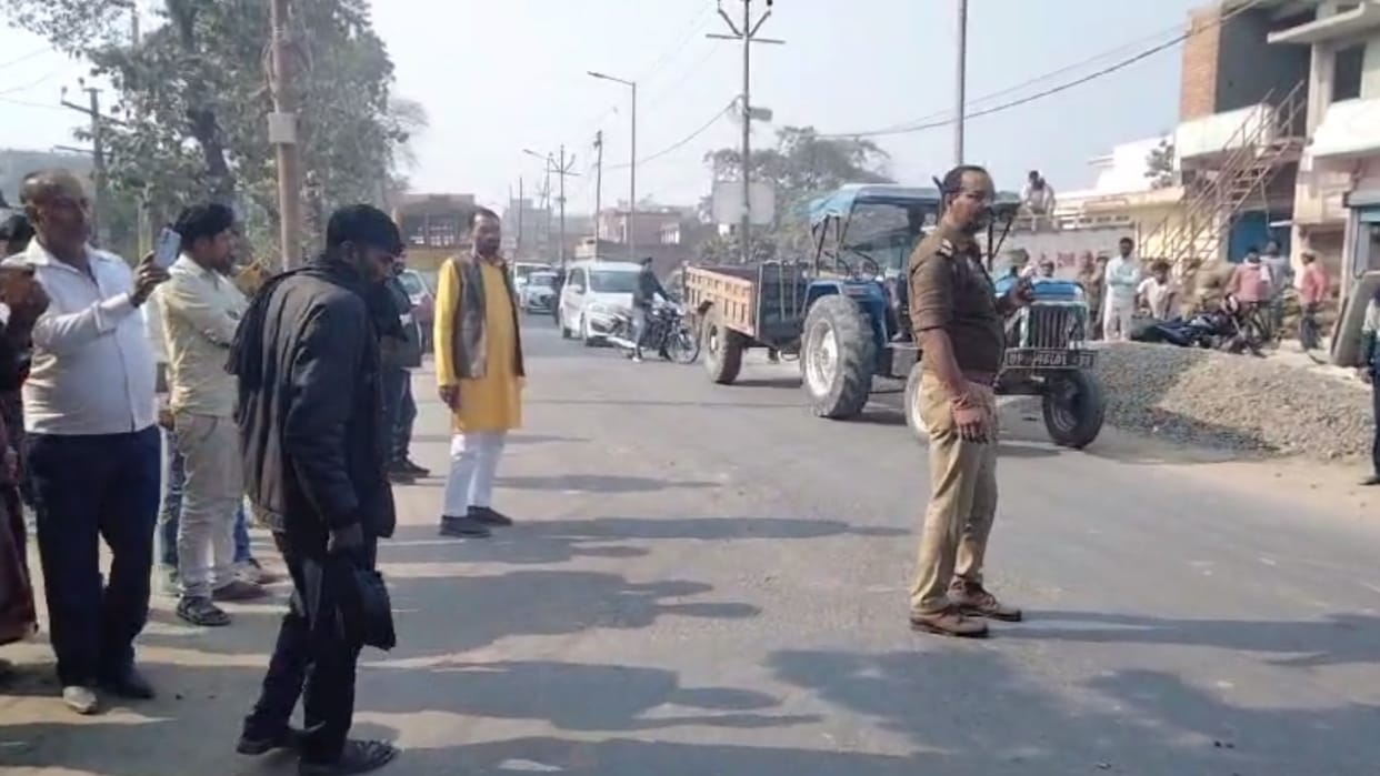 Bike riding teenager crushed by bus, died on the spot in Shravasti.