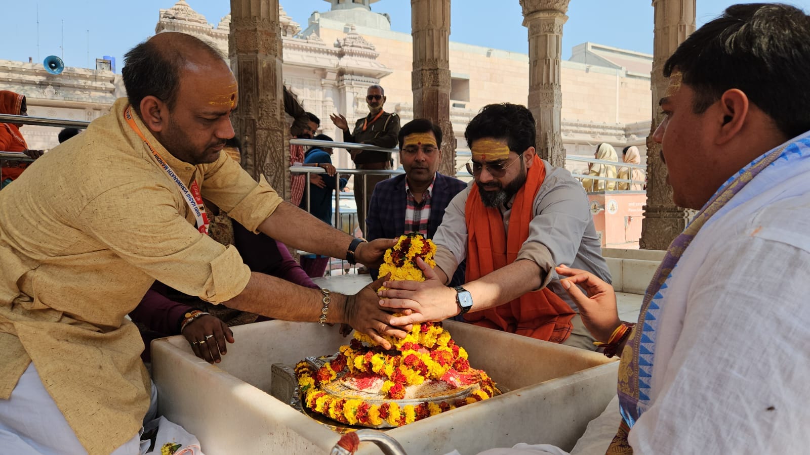 Rudrabhishek on Mahashivratri 2025 Know the vidhi and importance of Rudrabhishek in hindi