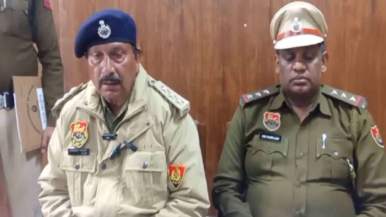 Dadri police revealed: Before shooting mother, retired soldier had fired in air inside the house, son arrested