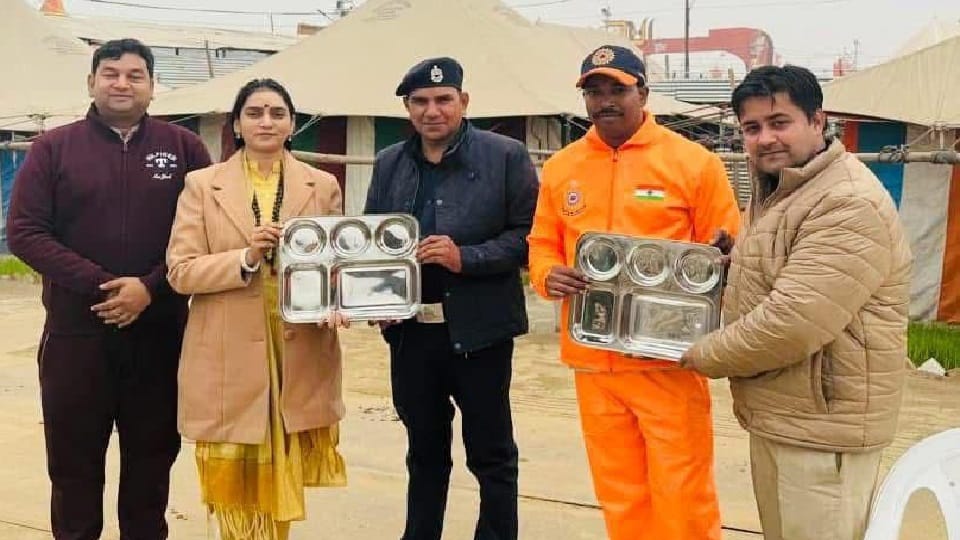 Mahakumbh Awareness continues under One Bag One Plate campaign