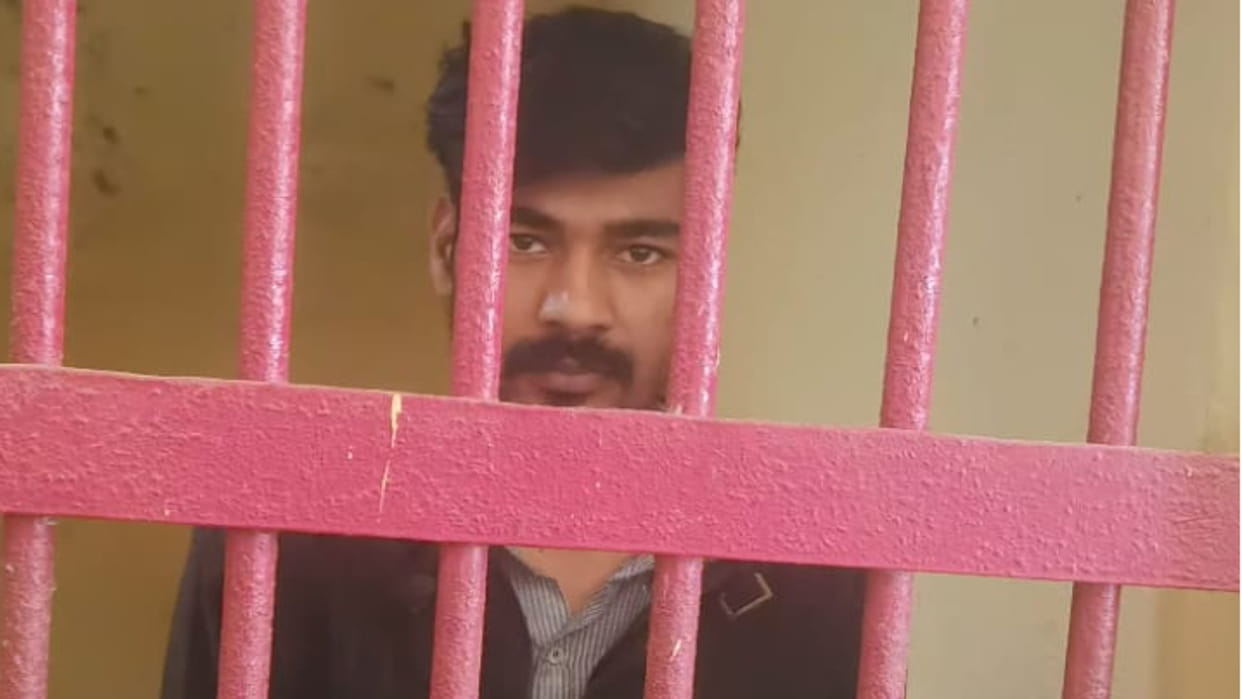 Gorkahpur News: Middleman accused of horse-trading of patients from government ambulance arrested
