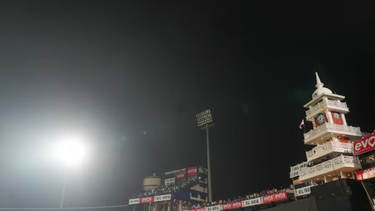 Odisha government has demanded an explanation from Barabati Stadium officials regarding the floodlight failure