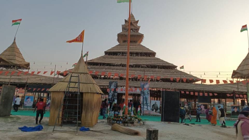 MahaKumbh 2025: Engineer engaged in Kalpavas for virtue and salvation '10 important facts about Kalpavas'