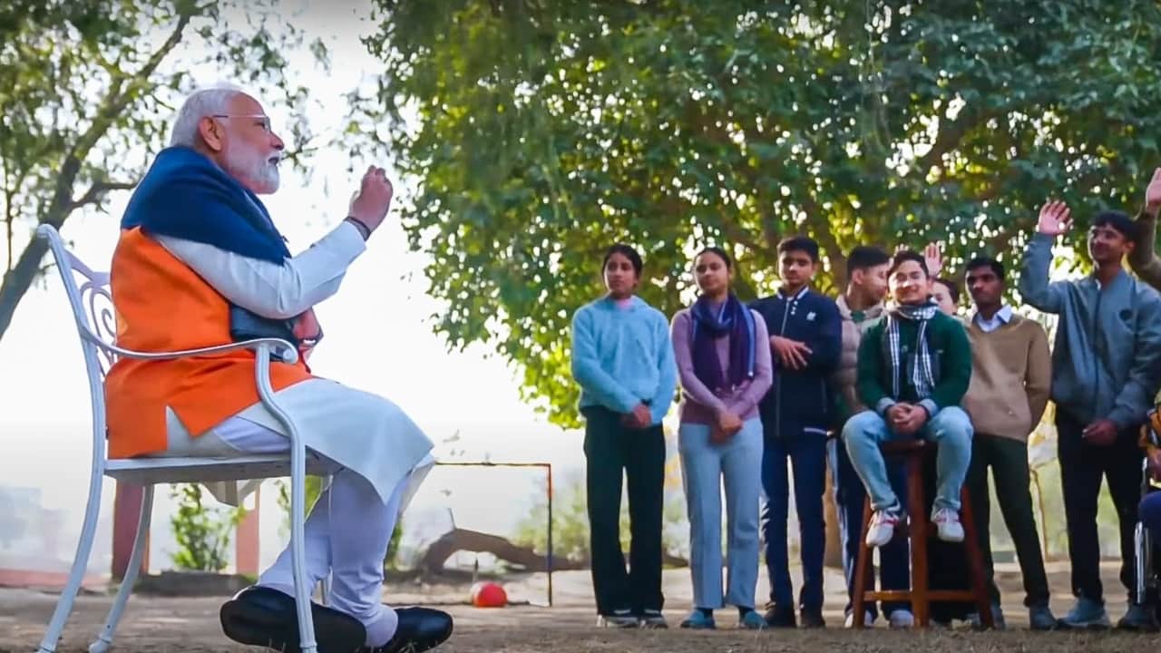 Pariksha Pe Charcha 2025 Updates PM Modi Interact With Students For Board Exam formula for success