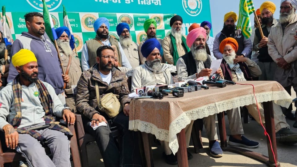 Farmers Protest talks with Center on 14 February Delhi march on 25 February