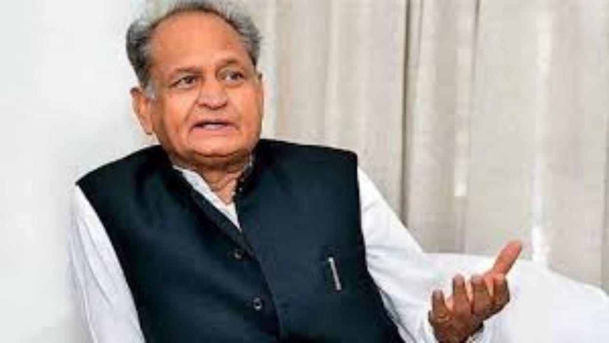 Jaipur: God without flowers and garlands for the last 23 days, Gehlot targeted the neglect of Galtaji Tirtha
