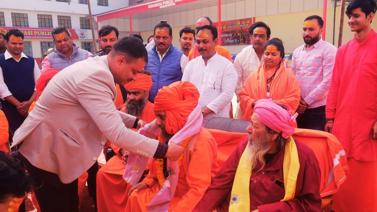 Maha Kumbh Additional CP and ADM City took charge along with DM grand welcome of saints