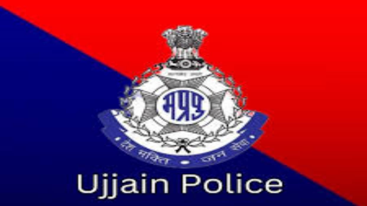 Ujjain News: Devotee intoxicated by cannabis creates chaos, clashes with police and doctors