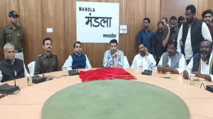 Mandla Jitu Patwari Attack not MLA Narayan Patta family but on identity of tribals demand FIR trainee IAS