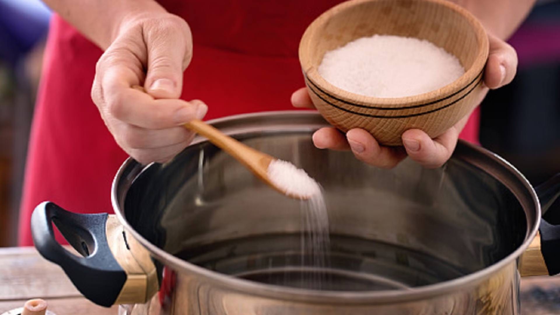 Kitchen Vastu Tips Never let these things go missing Goddess Annapurna gets upset and goes away