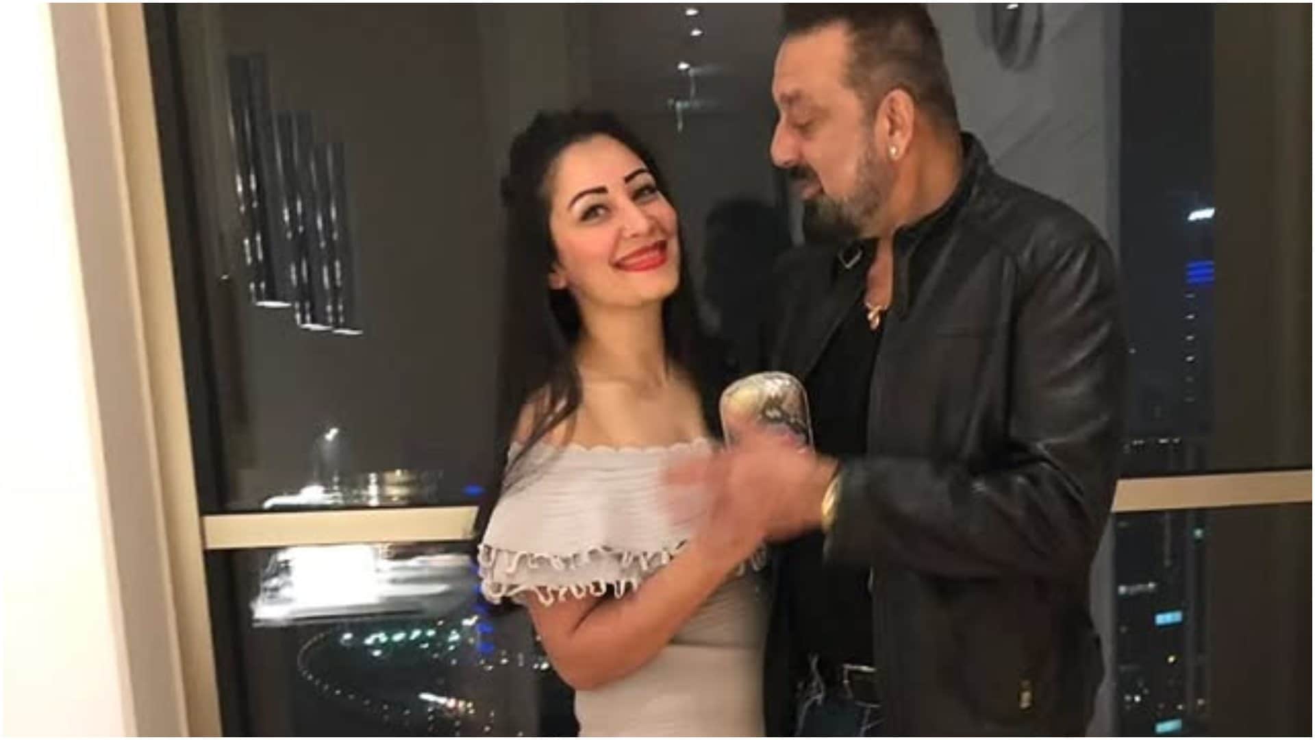 Indian Stars Married Women Much Younger Than Themselves Vishal Sanjay Dutt Saif Ali Khan Rajesh Khanna