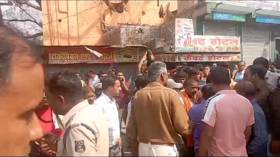 सड़क हादसे में शख्स की मौत