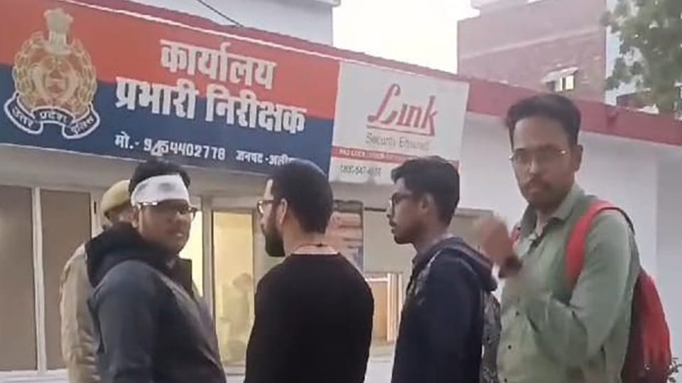 Engineering student surrounded and beaten in AMU Nadeem Tareen hostel