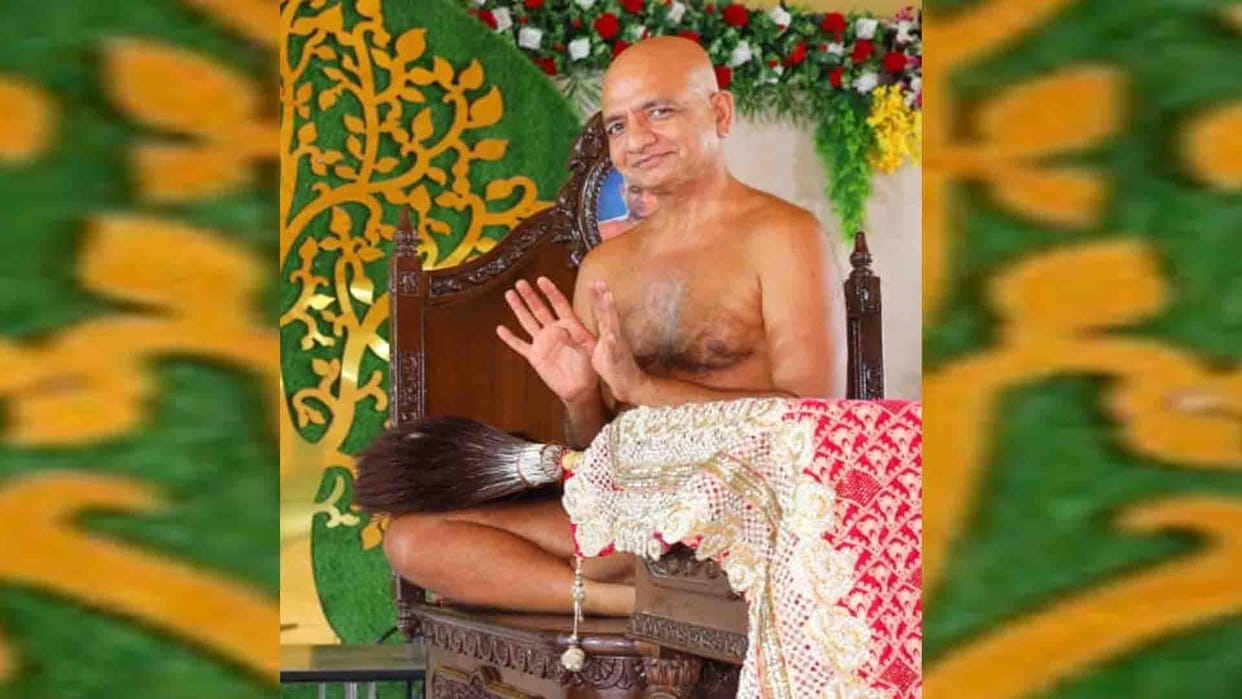 Kanpur: Acharya Prasanna Sagar gave these 11 mantras to make life happy