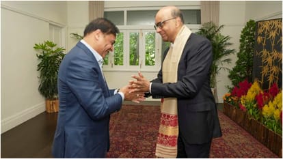 Himanta meets Singapore President; discusses various issues