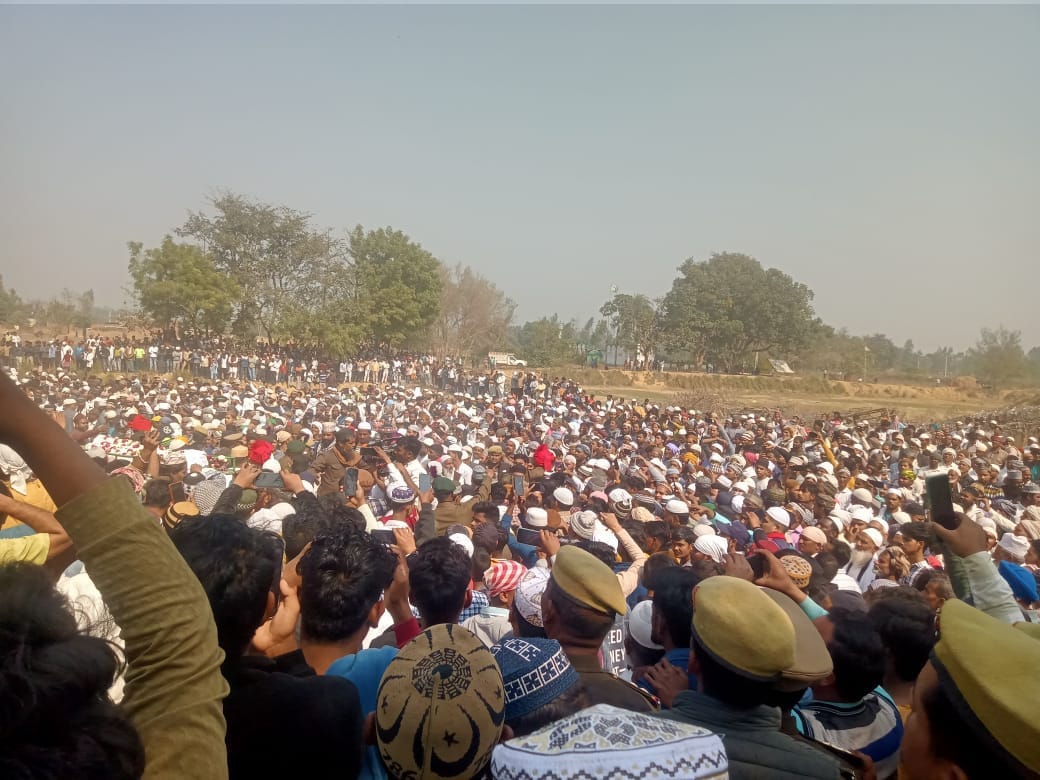 Body of army soldier buried with family in Bahraich.