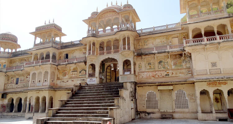 Galtaji Temple Jaipur Old Tradition Broken Garland Not Offered To Deity Bjp Government