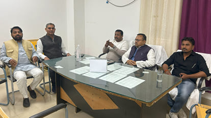 In meeting of Gorakhpur Municipal Corporation Executive, it was decided to collect property tax for 2 years.