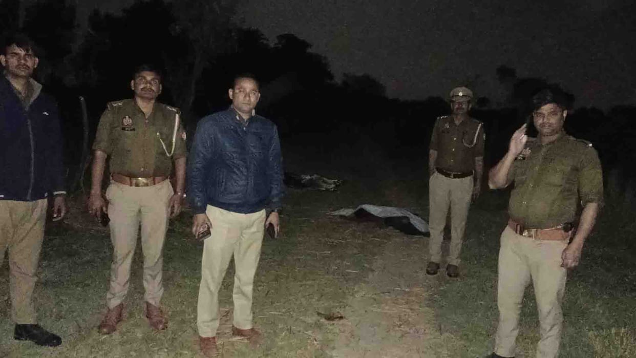 Jalaun: When Bhabhi did not leave the house, brother-in-law killed her with an axe