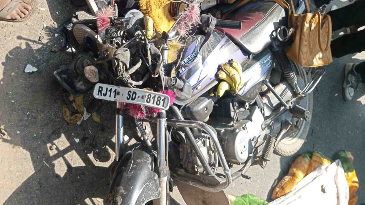 Dholpur: Three bike riders died in collision with vehicle on Agra Mumbai National Highway