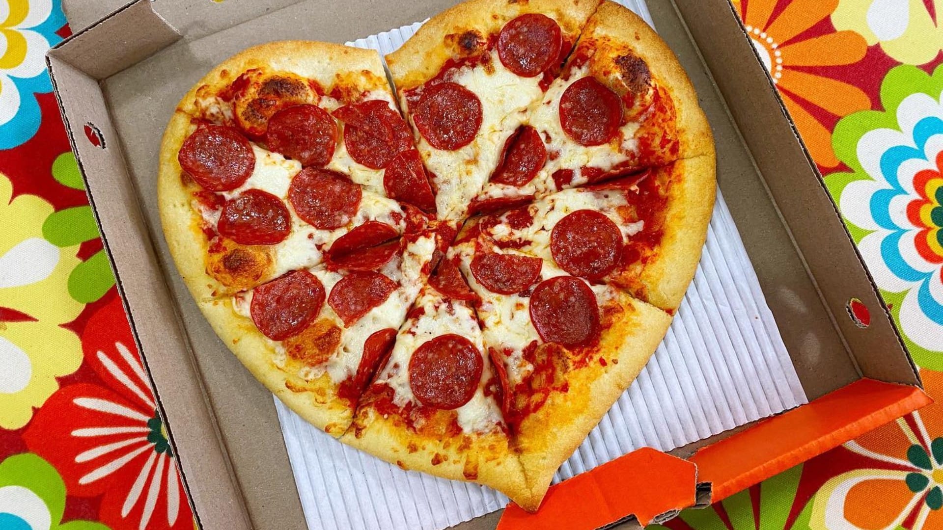 Valentine Day 2025 how to make heart shape pizza at home