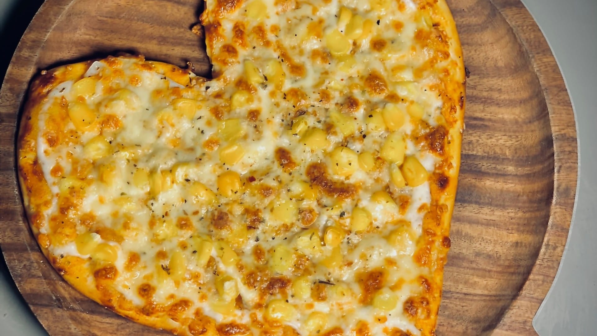 Valentine Day 2025 how to make heart shape pizza at home