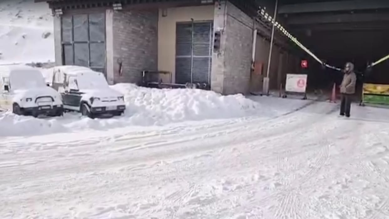 Himachal Weather: Snowfall on high peaks including Atal Tunnel Rohtang