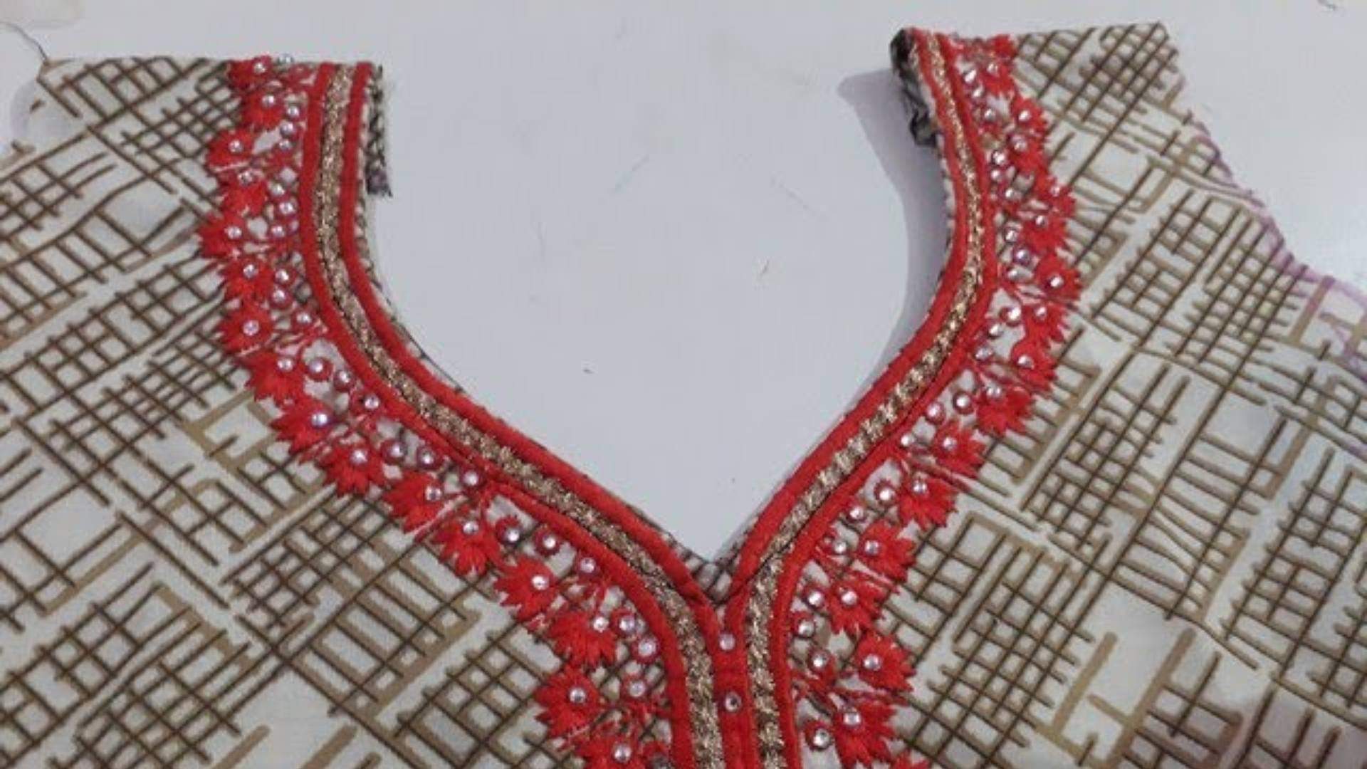 Unique Neckline Designs If you want to make a simple suit heavy and beautiful then try these Styles disprj