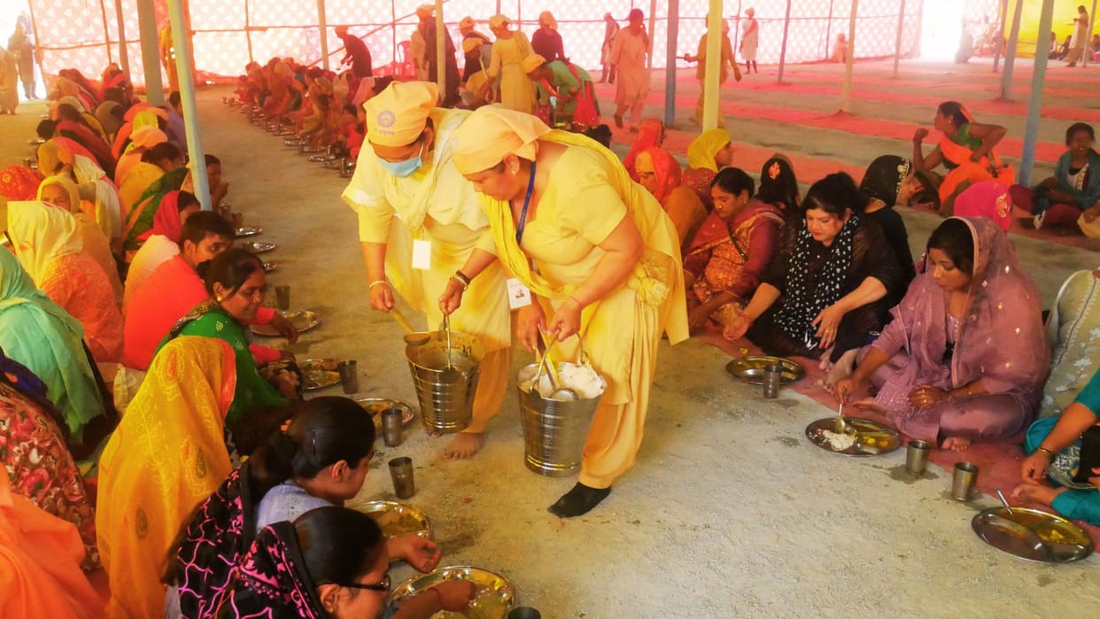 Ravidas Jayanti 3 lakh Raidasi come in varanasi Ravidas Park lit up with lamps