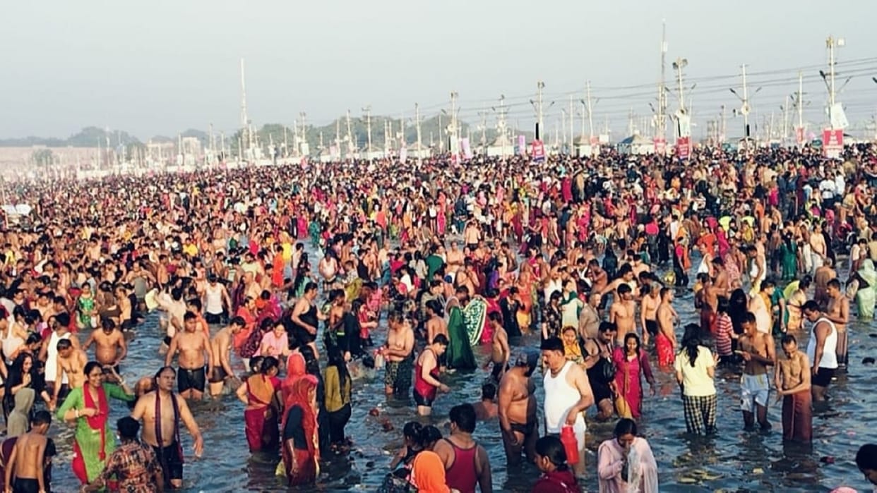 Mahakumbh 2025 Devotees appreciated the efforts of CM Yogi Adityanath