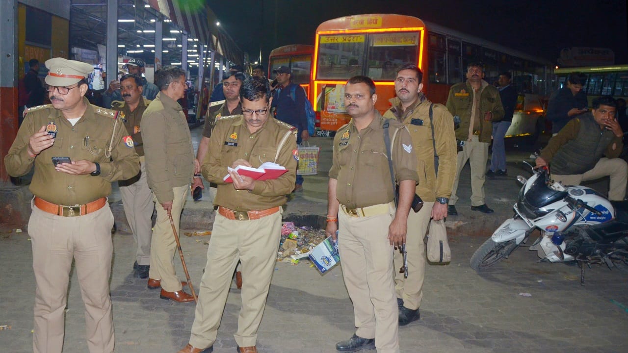 Bareilly Murder Killer Naubat even pointed his gun at UP Police Constable