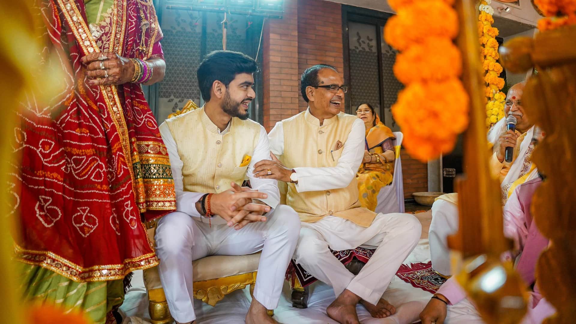 Shivraj Singh Chouhan: Shivraj's son Kunal applied turmeric, worshipped with Vedic mantras in the pavilion