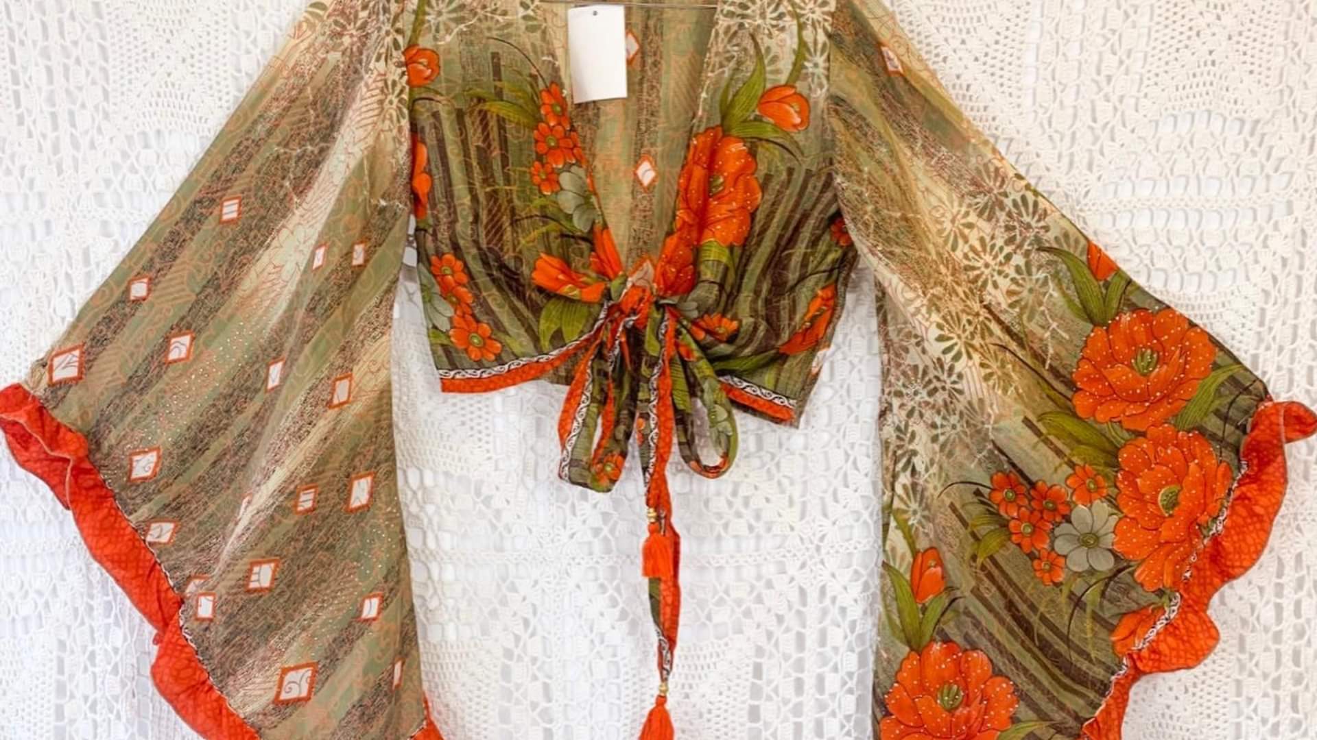 latest blouse sleeve designs catalogue for sarees