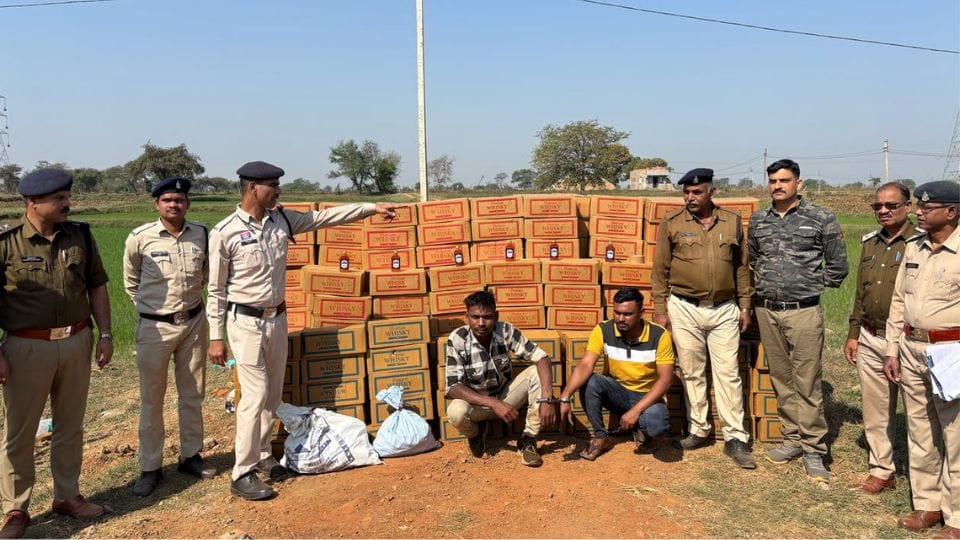 Police seized 361 boxes of English liquor in Durg