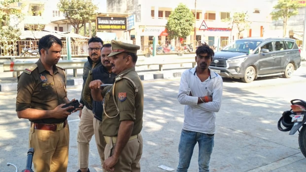 Barabanki:Kidnapping accused absconds from police custody, search continues.