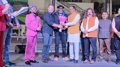 LLC TEN-10: Chris Gayle gave special advice to players said Youngsters should take advantage of opportunity