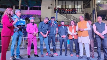 UP Deputy CM Brijesh Pathak inaugurated LLC TEN-10 thanked Amar Ujala
