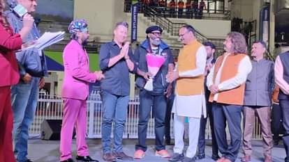 LLC TEN-10: Chris Gayle gave special advice to players said Youngsters should take advantage of opportunity