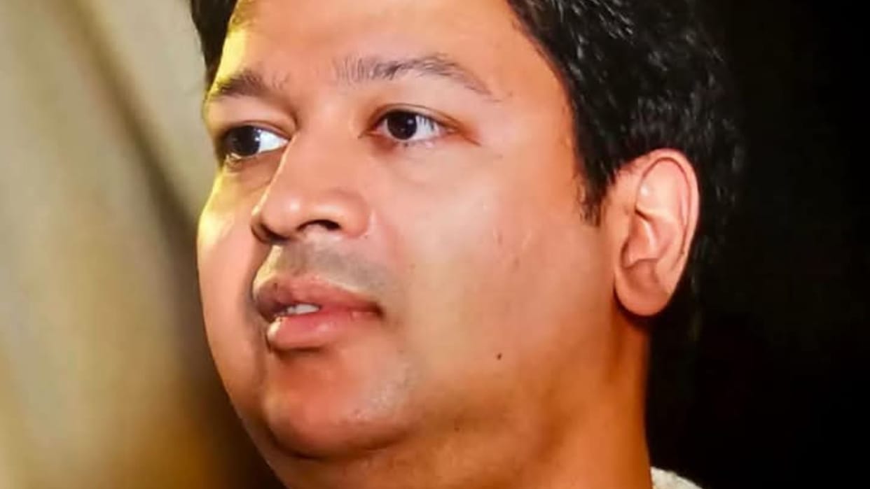 Ajgara MLA Tribhuvan Ram son dies of heart attack in Singapore