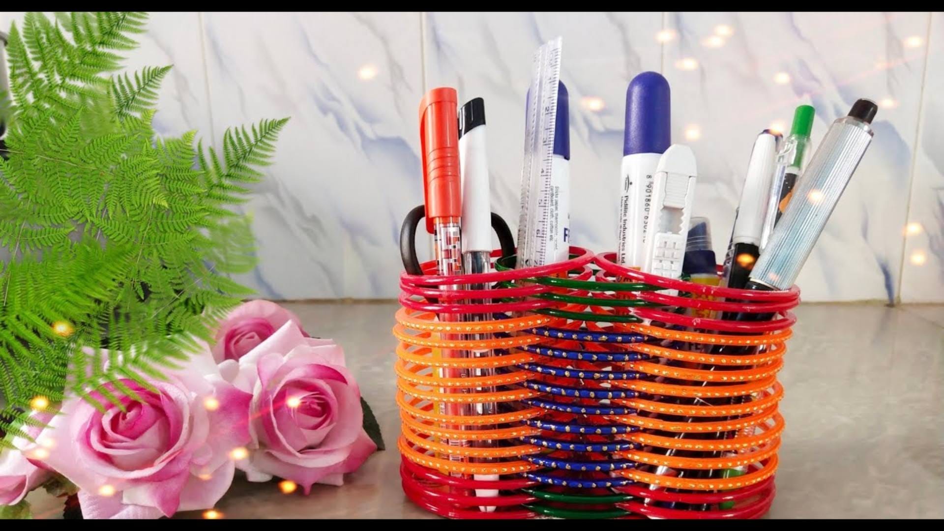 Bangles Decor Decorate your house with old bangles By Following these tips Know the craft Ideas