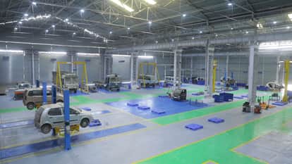 Nitin Gadkari Says Nearly 4 Lakh Vehicles Scrapped in India Till Dec 2025; Govt Vehicles Form Major Share